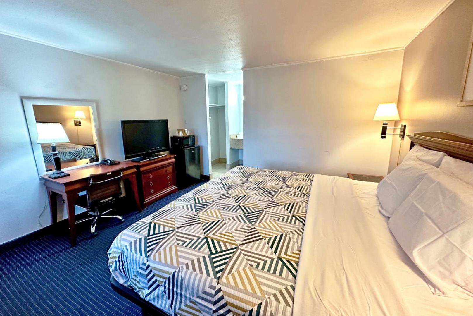 Red Carpet Inn - Stamford Exteriér fotografie