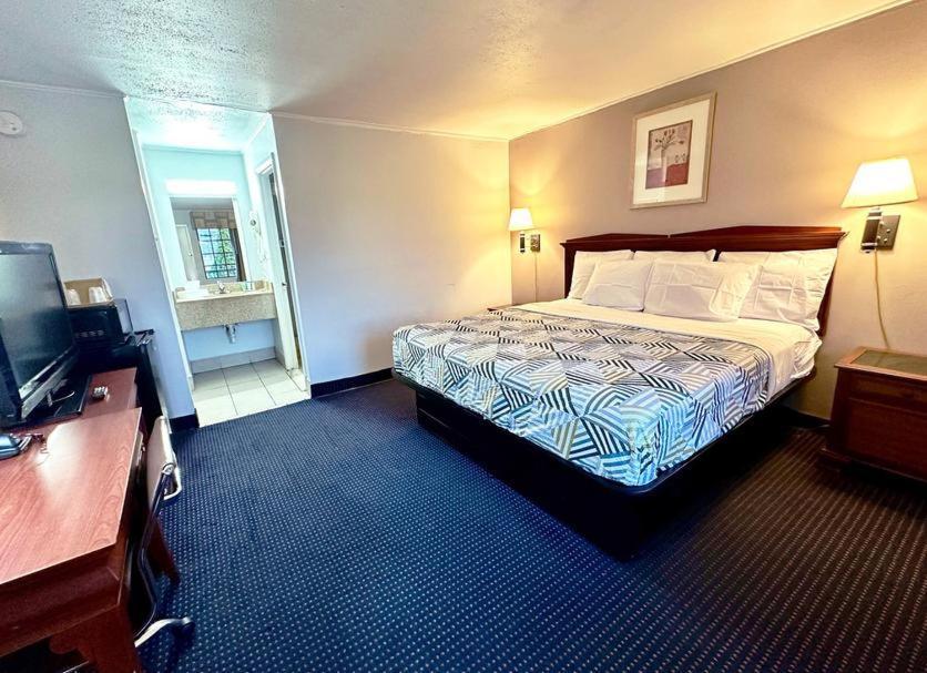 Red Carpet Inn - Stamford Exteriér fotografie